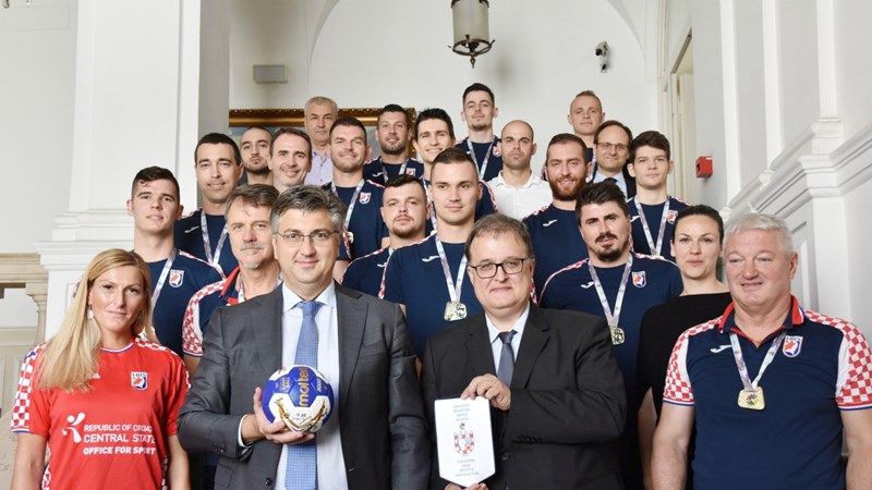 Predsjednik Vlade primio hrvatske zlatne rukometaše 